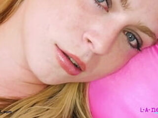 Attractive teen blonde shows her sexy body