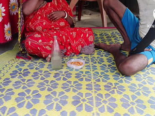 Desi bhabhi sharab pee kar land chusa