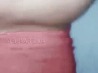 My wife is to hungry for the dinner