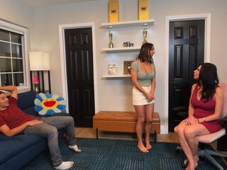 Like guy pounds his groupmate and her step-mom