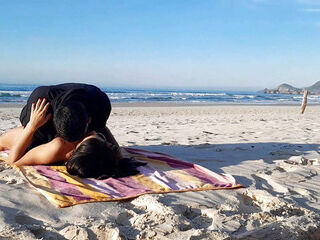 CAUGHT COUPLE, hot couple on the public beach.