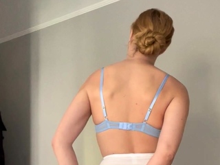 Blonde emo amateur solo masturbation