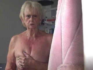 Naughty boy spies on me in the shower - Sparkle