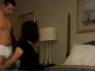 Cheating housewife copulates fellow from bar in hotel