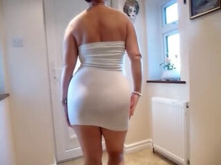 Older wife is still hawt